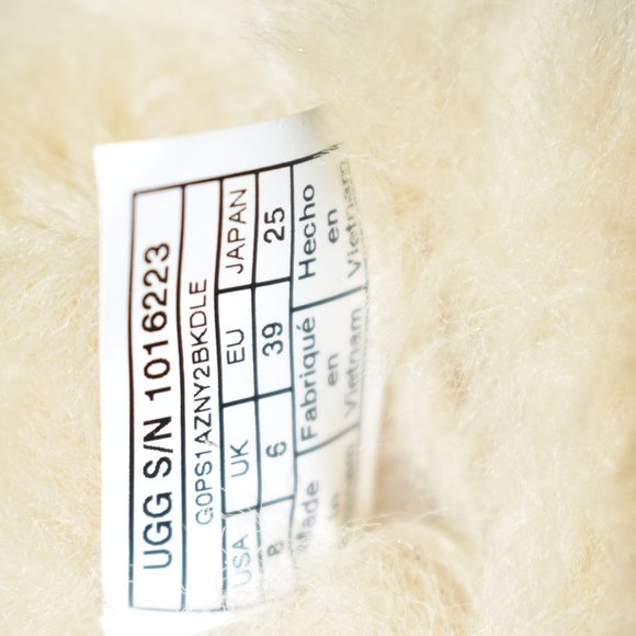 Ugg Classic Short II Suede Water-Repellent Chestnut Suede Boot Sz 8 1016223 - Picture 11 of 11